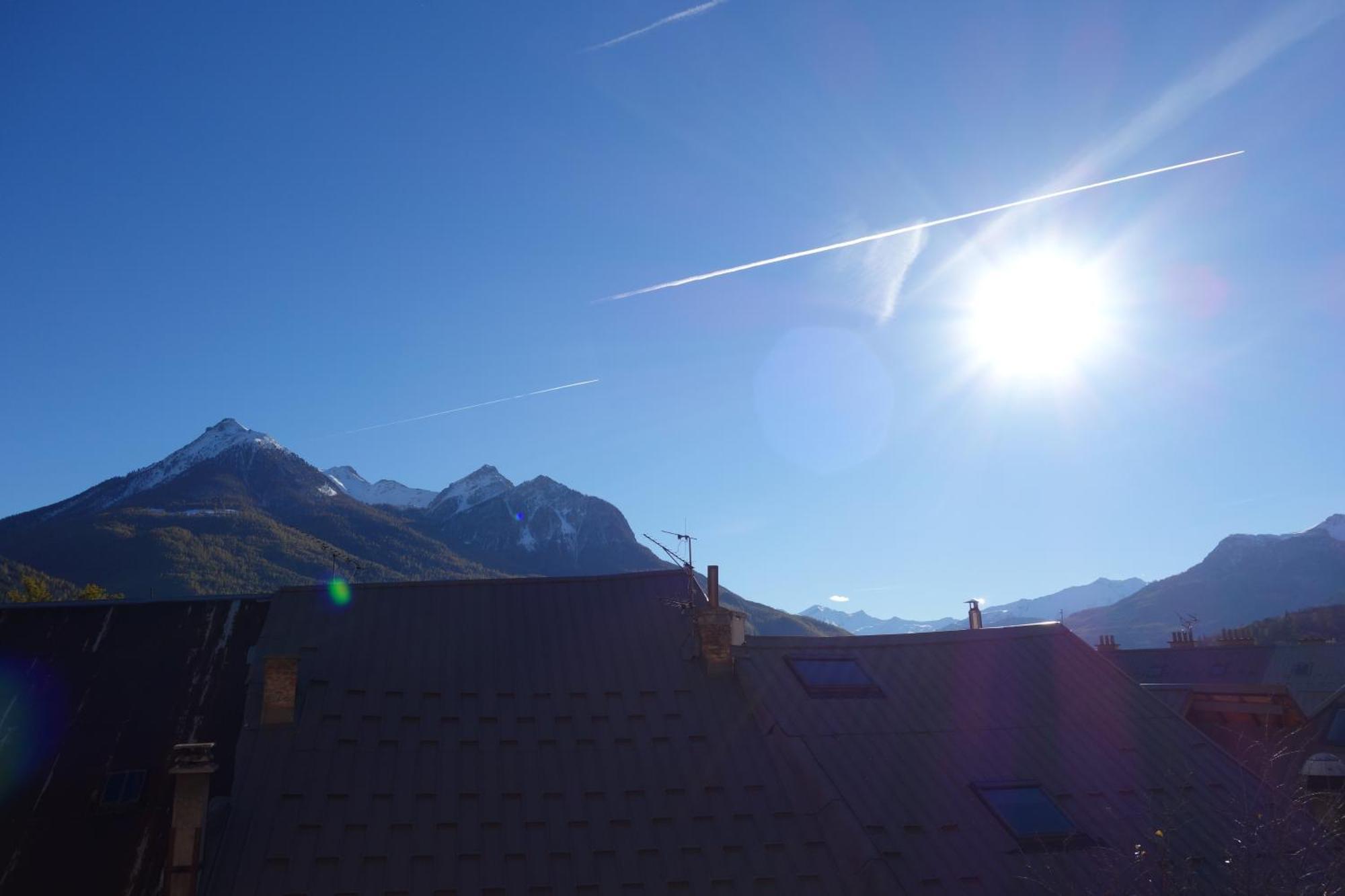 Chez Petit Louis- Appart Centre Ville Jusqu'A 6 Personnes Briancon  Exterior photo